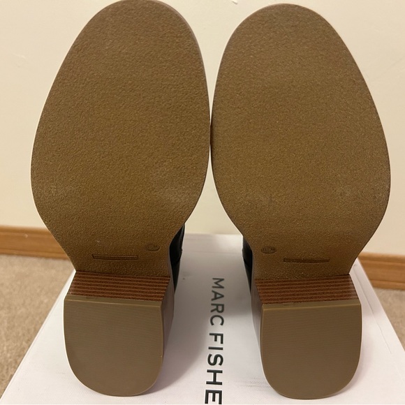 Marc Fisher Black Chelsea Boots Size 8.5. Brand New! - Picture 4 of 5